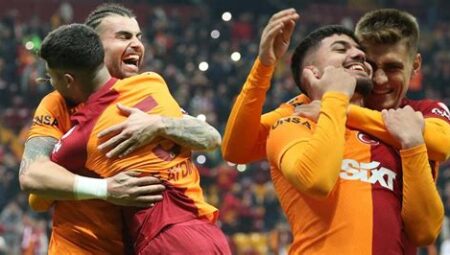 Galatasaray, Genç Yetenekleri Kadrosuna Katıyor